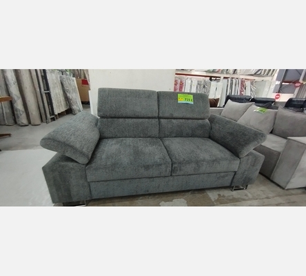 3Pl Rav15. 3 places Milano en tissu gris, têtières et accoudoirs amovibles.