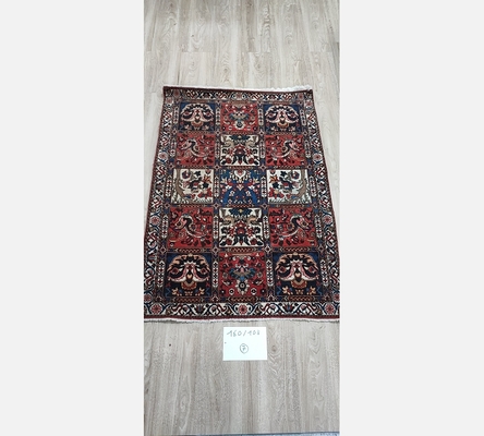 (7) Tapis Bakhtiar 4 saisons teinte bordeaux et bleu. 160/108 cm