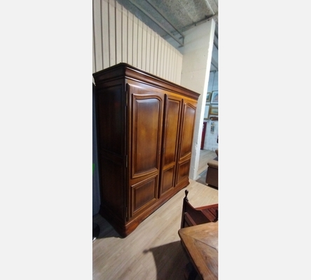Armoire 3 portes en merisier louis Philippe