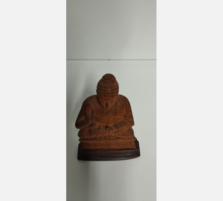 Bouddha en bois clair