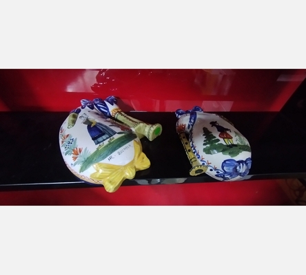 Bouquetiere murale faïence de Quimper