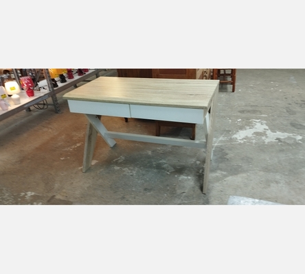 Bureau imitation chêne