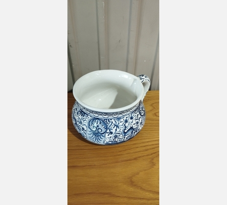 Cache pot en faïence
