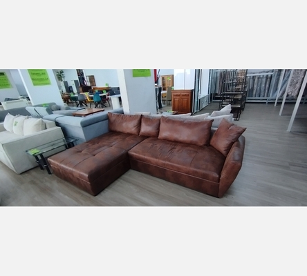 Canapé d'angle convertible en microfibre vieillie marron .