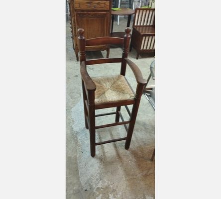 Chaise haute pour enfant