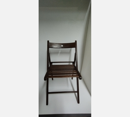 Chaise pliante en bois