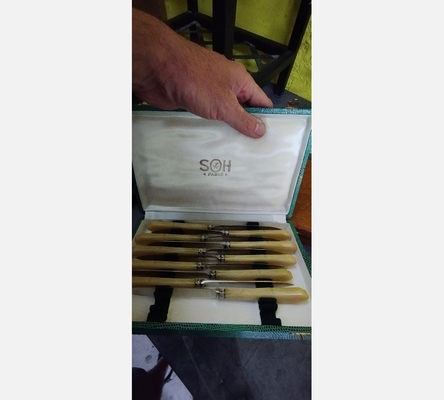 Coffret de 10 couteaux 'La Trompette'