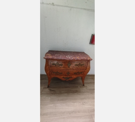 Commode style Louis XV dessus marbre rose, 2 tiroirs.