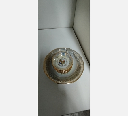 Ensemble coupelles et saladier limoges