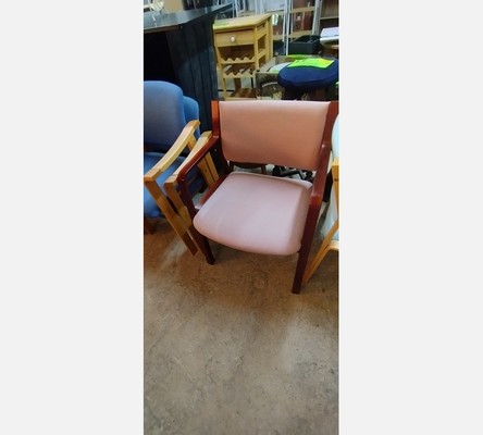 Fauteuil de bureau bois et tissu.