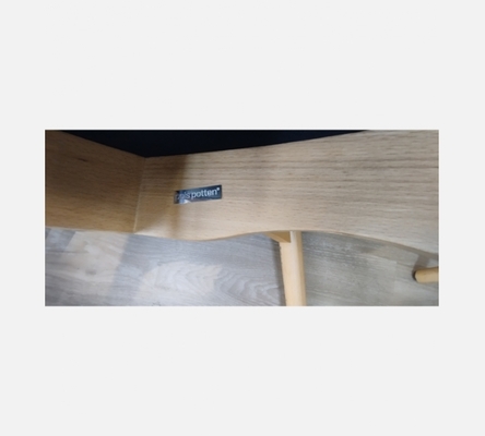 Fauteuil Joan et repose pieds                    'Pols Potten.'