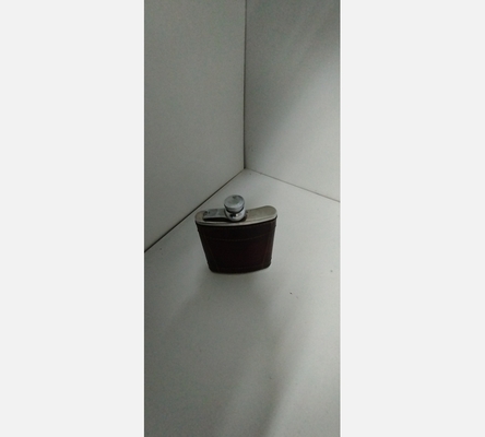 Flasque étui en cuir