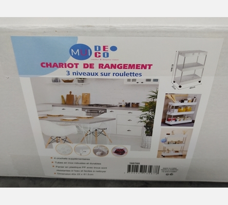 GM. Desserte chariot de rangement 3 niveaux en plastique blanc, sur roulettes.