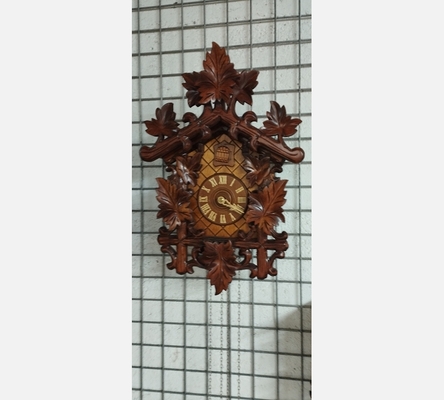 Horloge coucou en bois