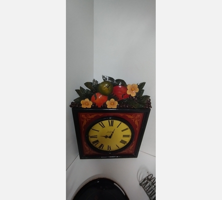 Horloge fleurs et fruits