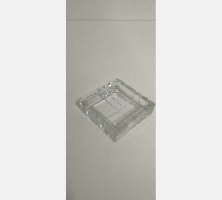 Joli cendrier en cristal