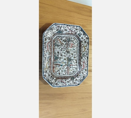 Jolie plat en faïence