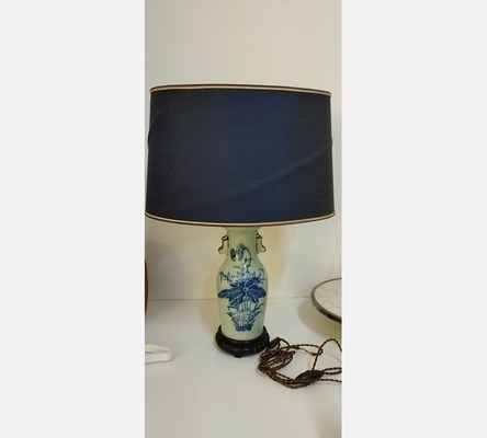 Lampe chinoise ancienne en porcelaine bleue