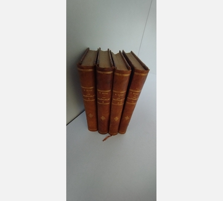 Les Misérables Victor Hugo 4 tomes édition Flammarion