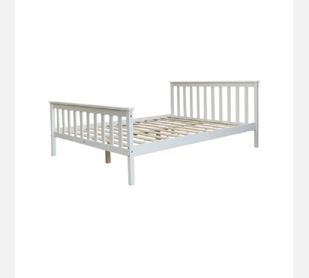 Lit Batna 140/190 cm blanc en pin massif avec sommier intégré.