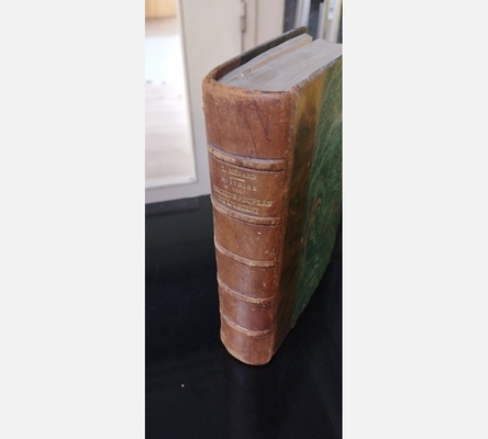 Livre relié L.Ménard anciens peuples de l'orient