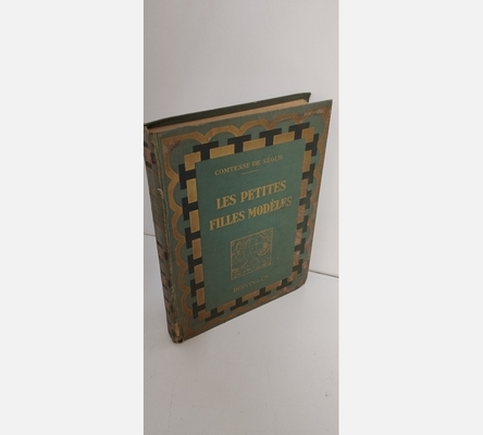 Livres les petites filles modéles