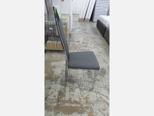 Lot de 2 chaises Dana gris et chrome.