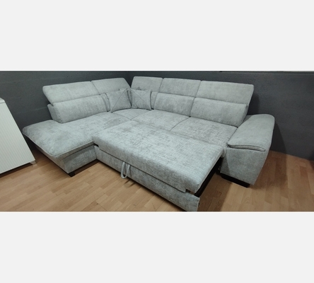 M2.Crem81. Canapé d'angle Bangkok convertible, coffre, tissu gris clair.