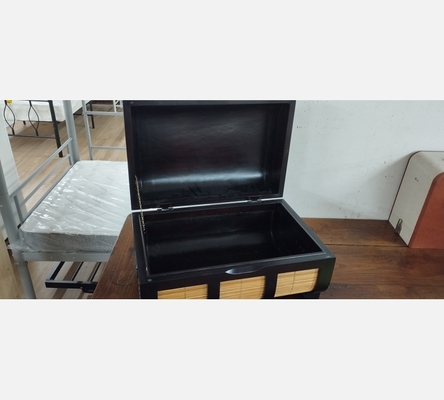 Malle en bois noir /bambou