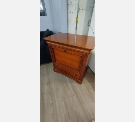 Meuble bas louis Philippe 1 porte 1 tiroir.