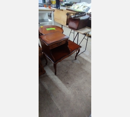 Meuble de rangement 1 tiroir en merisier.