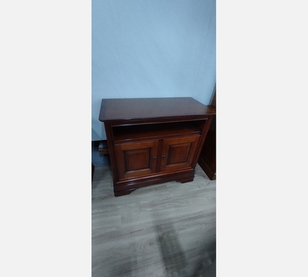 Meuble tv en meriser 2 portes .