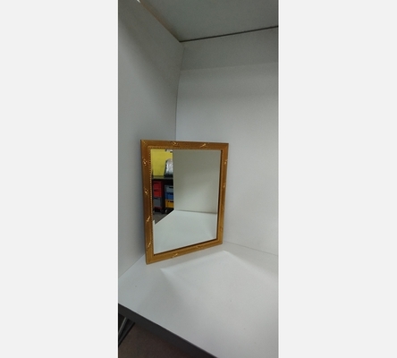Miroir doré