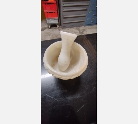 Mortier avec pilon en albâtre