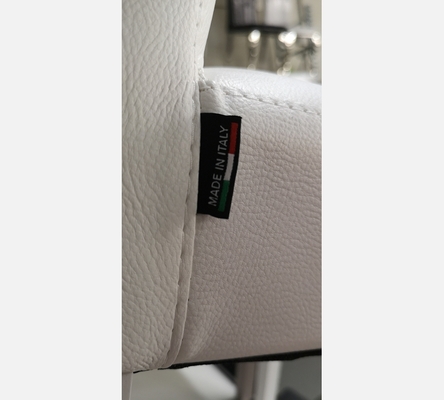 NBL Lot de 4 chaises Nat en PU blanc.