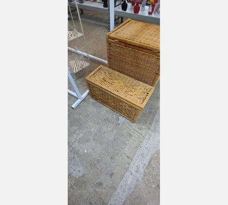 Petit coffre en osier