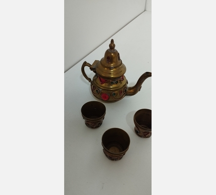 Petit service en cuivre avec 3 verres