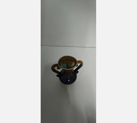 Petit vase en céramique