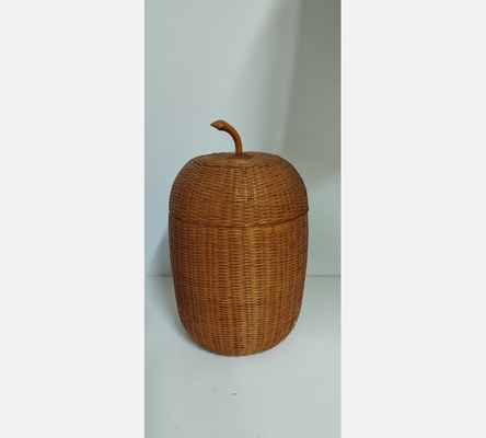 Petite boite en osier avec couvercle