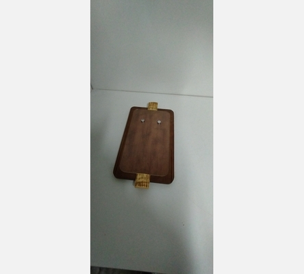 Planche à découper avec plaque de verre