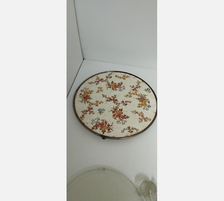 Plateau à fromage ancien Sarreguemines. Manque 1 pied.