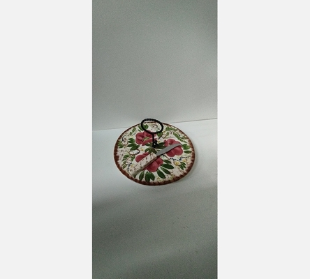 Plateau à fromage en faïence .