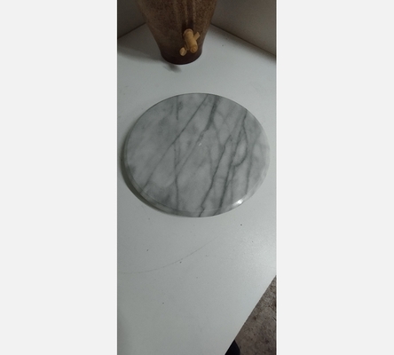 Plateau en marbre tournant