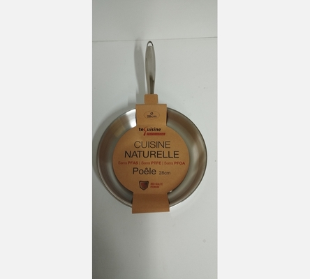 Poêle en inox massif de 28 cm.