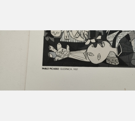 Reproduction sur faïence de Guernica par Picasso