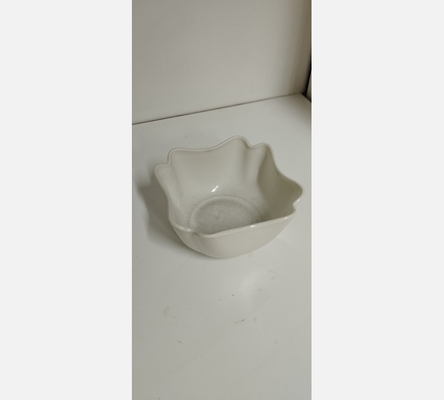 Saladier profond en céramique blanche