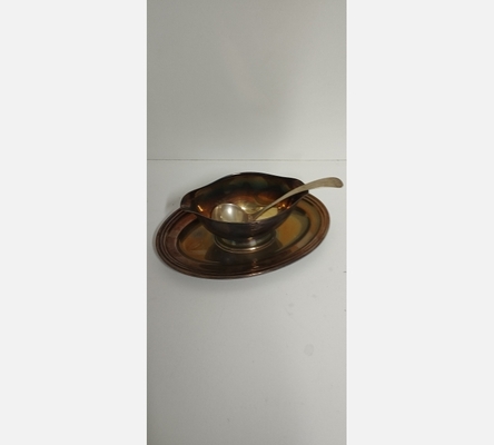 Saucière en métal argenté avec sa cuillière