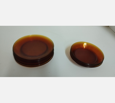 Seri d'assiettes arcopal