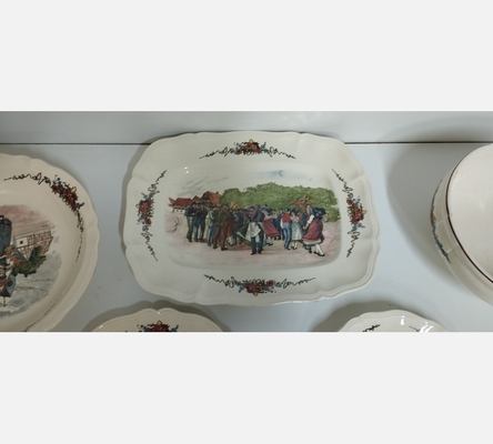 Serie d'assiettes et de plats Obernai Sarguemines .