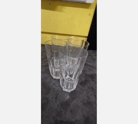 Serie de 5 grands verres cristal